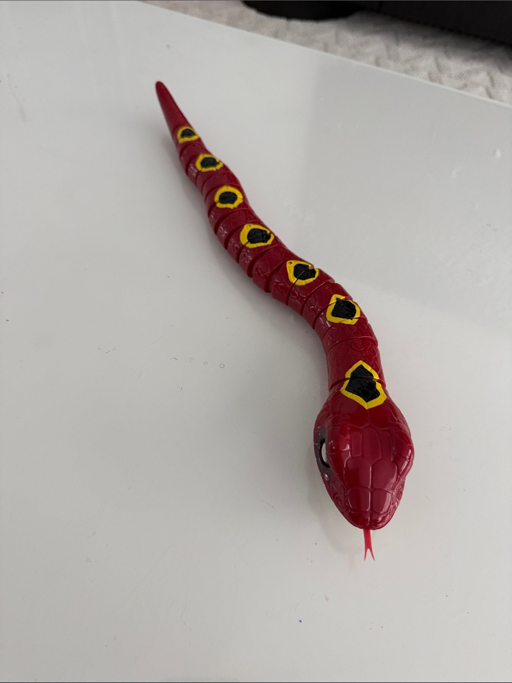 Robo Alive Red electronic Snake Toy